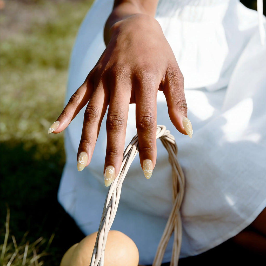 Fixon modern press-on nails for all occasions
