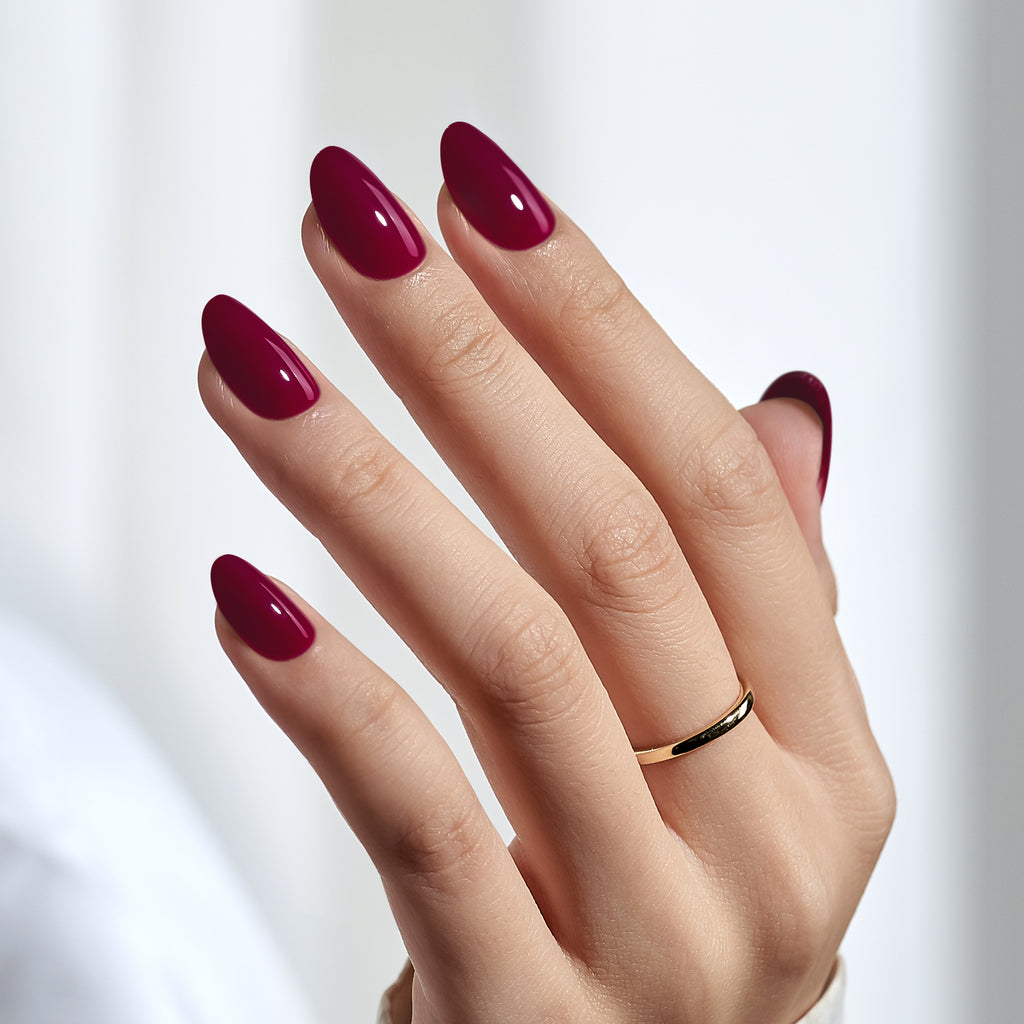 Druvröd Oval Nagel – Mjuk Gel Press-on
